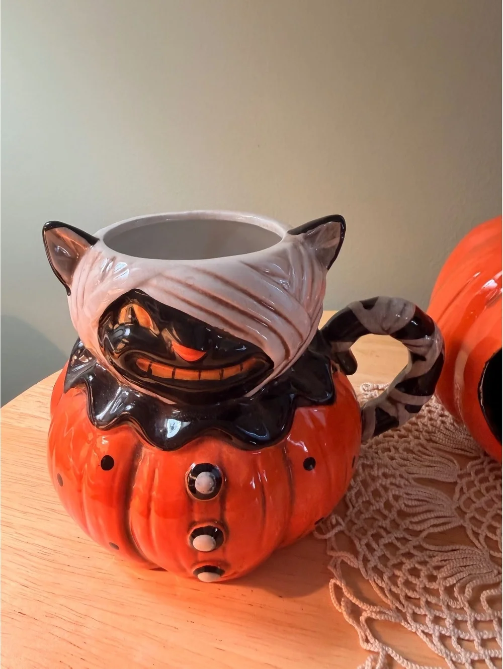 Halloween Ceramic Pumpkin and Ghost Mug Set - 3 Pieces